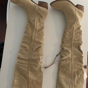 Knee high BOOTS !!!!